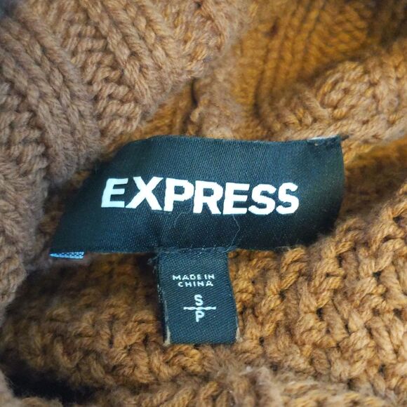 Express cable knit turtleneck sweater, rust, cotton/acrylic blend, Small - Picture 5 of 8